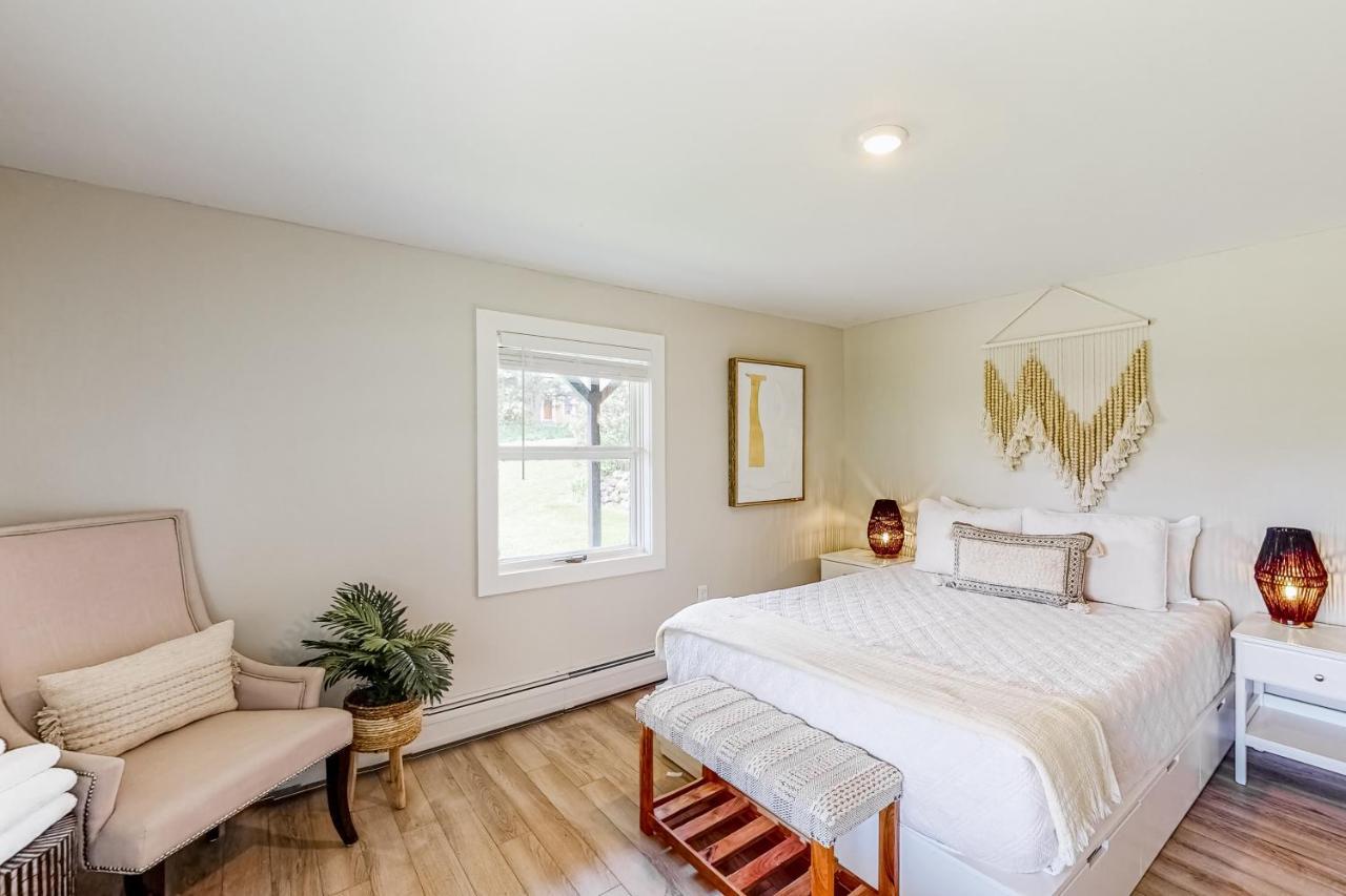 Villa Pleasant Pond à Morristown Extérieur photo